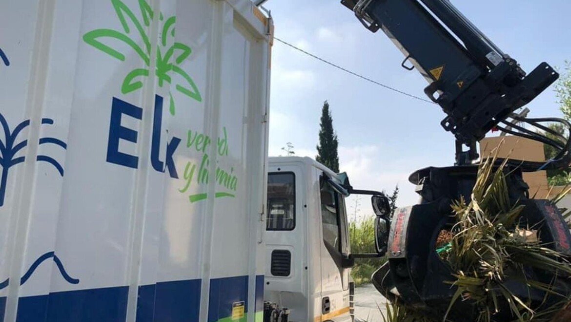 El servei de recollida de poda porta a porta al Camp d’Elx duplica la quantitat de residus en 2023