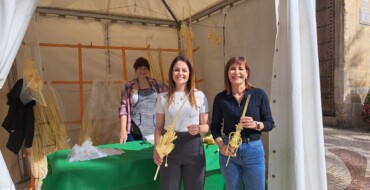 Elche se prepara para el Domingo de Ramos con la inauguración del Mercado de Palma Blanca