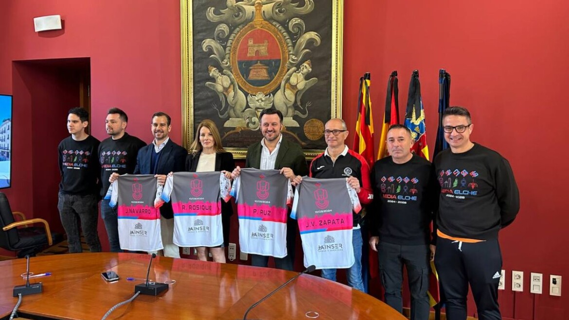 La Mitja Marató d’Elx es prepara per a rebre aquest diumenge, 10 de març, 3.200 corredors