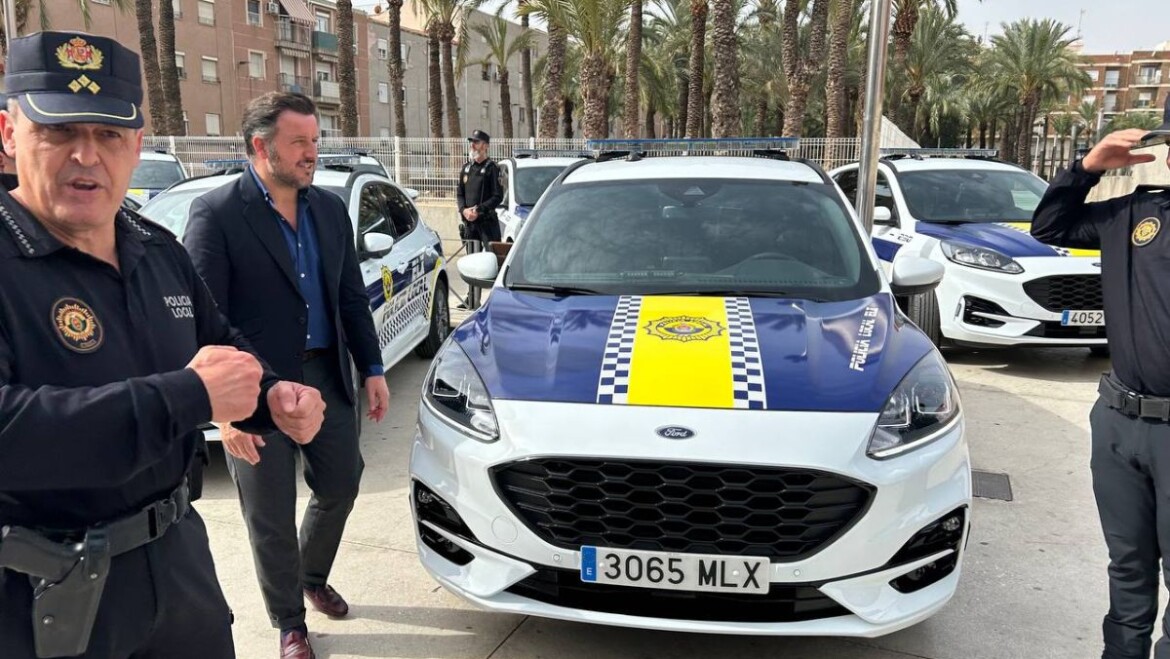 20 cotxes patrulla s’incorporen a la flota de la Policia Local