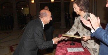 El Ayuntamiento nombra hijo adoptivo de Elche a Fernando García Fontanet