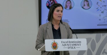 Elx aposta per incentivar la lectura amb una solta de llibres i activitats per als joves