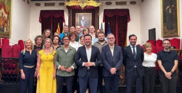 Más de una treintena de funcionarios toman posesión en el Ayuntamiento de Elche