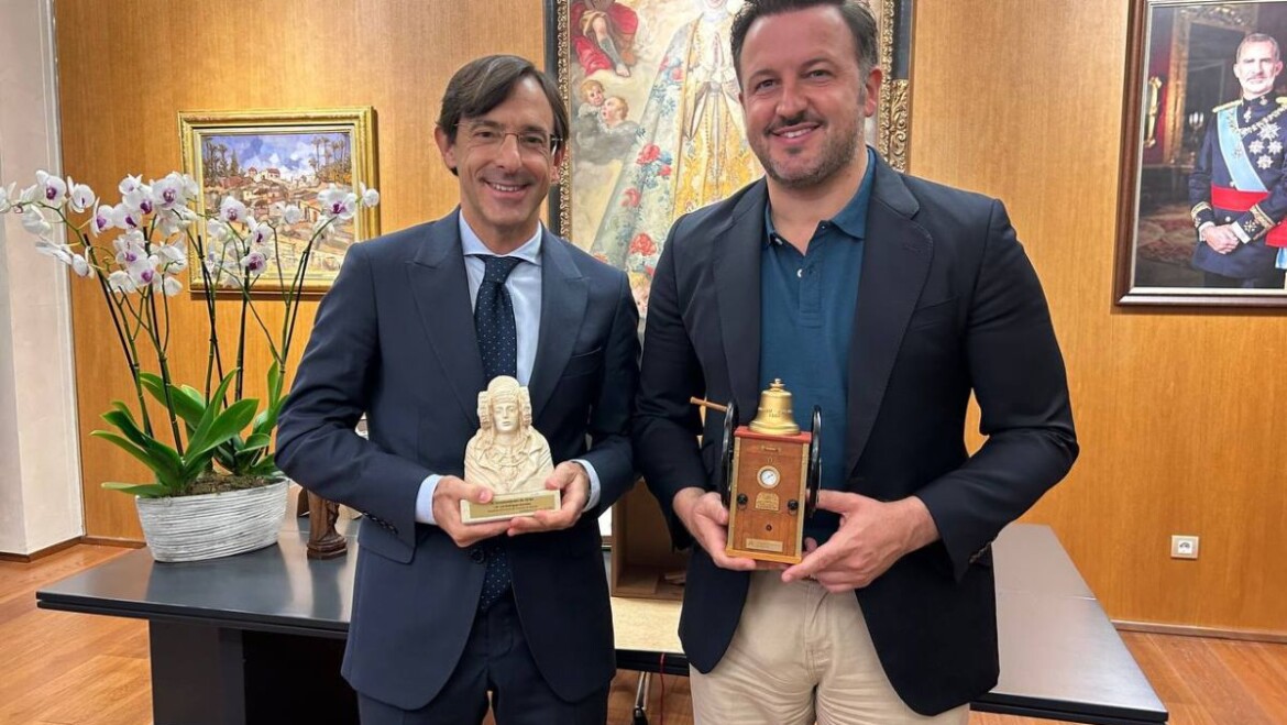 Elche aspira a captar 25.000 cruceristas al año