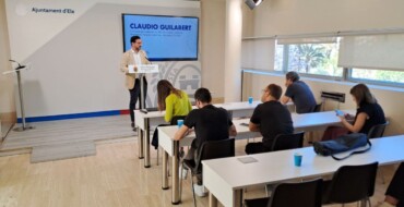 La zona azul será gratuita las tardes de la última quincena de julio en Elche