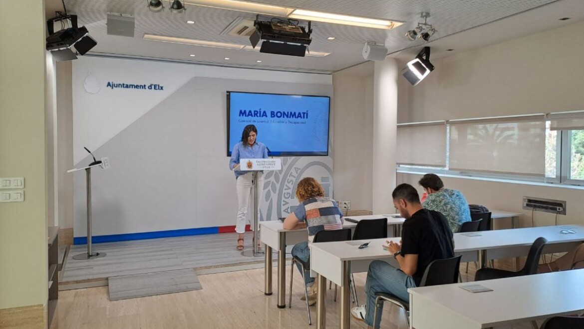 El Ayuntamiento retirará este verano el fibrocemento en los colegios Miguel de Cervantes, Sanchís Guarner y La Alcudia