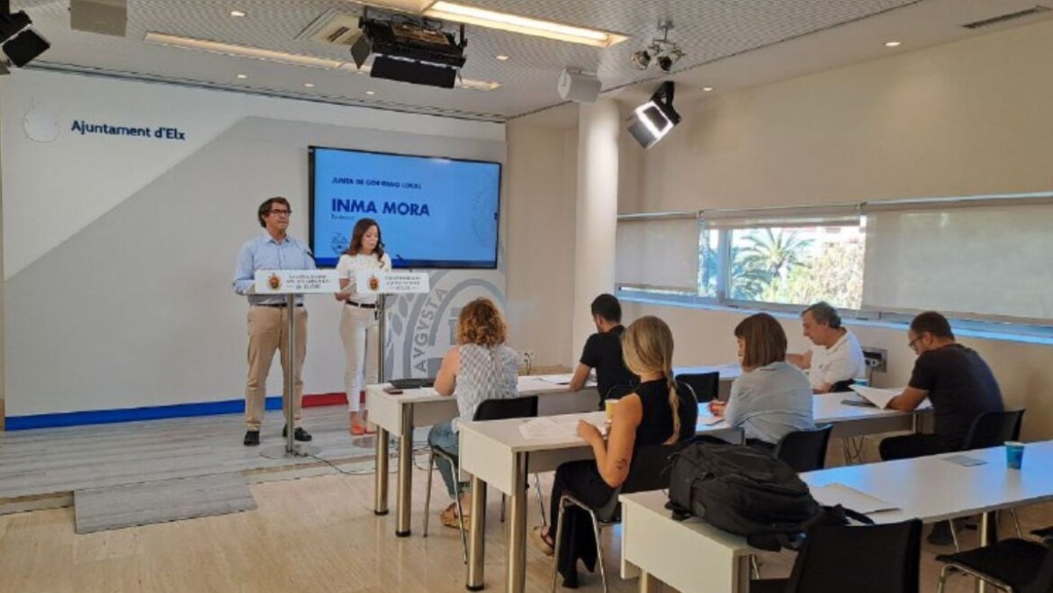 Llum verda a noves actuacions de millora de l’accessibilitat en parades del bus urbà i de taxi