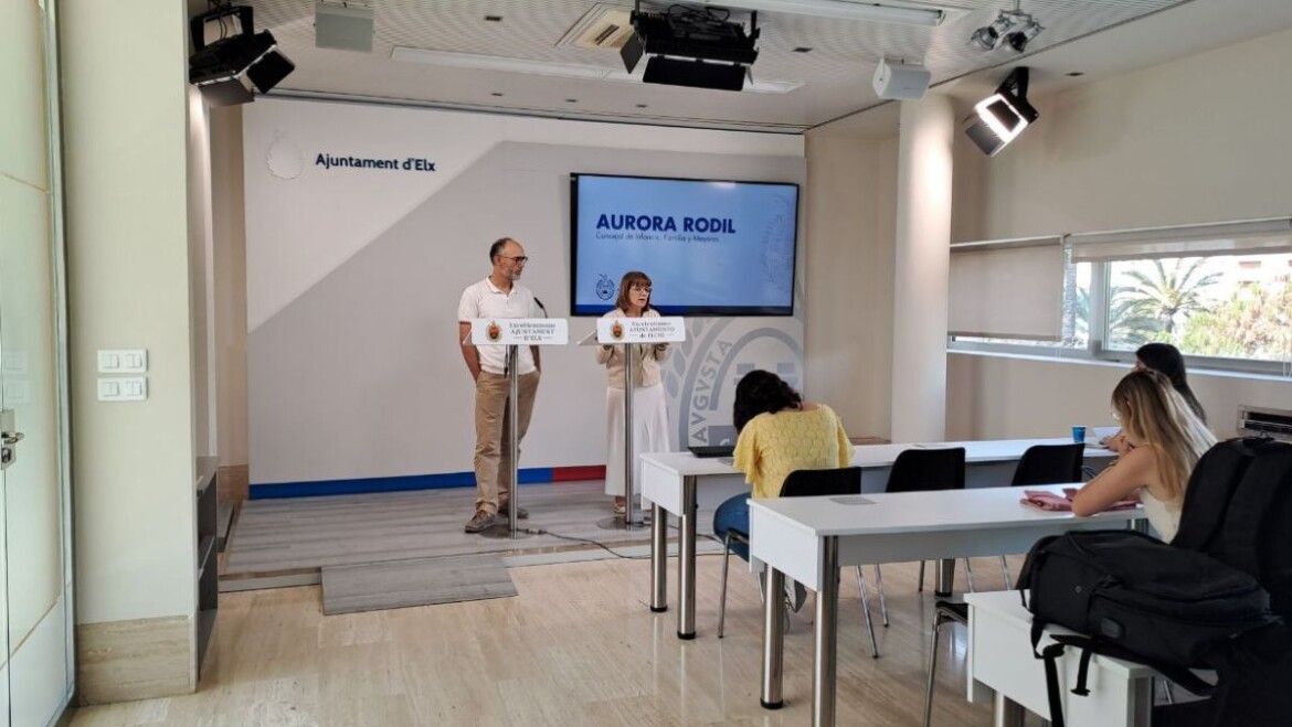 Elche impulsa un servicio de atención psicológica preventiva a familias con menores