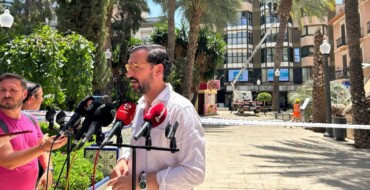 El Ayuntamiento intensificará el control de todas las palmeras de la vía pública