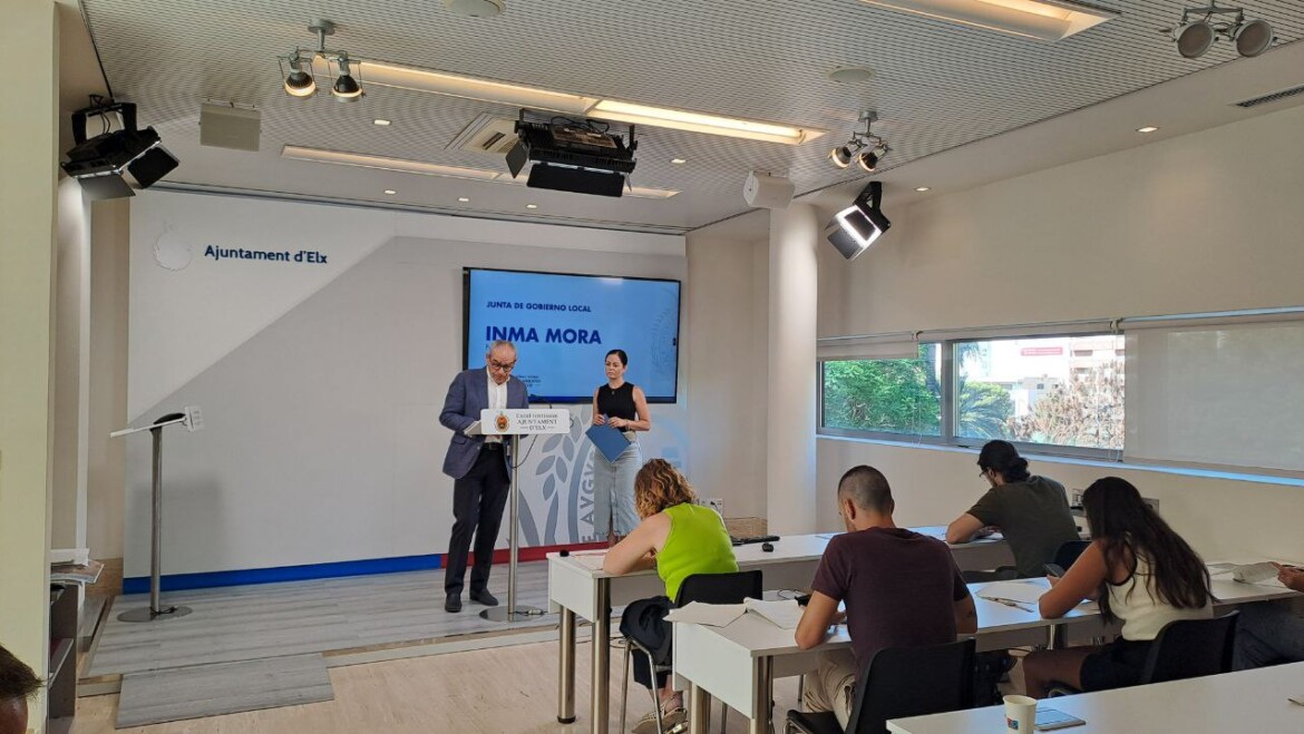 Concedixen tres llicències de plantes solars que van iniciar els tràmits abans de la pròrroga per a modificar la seua regulació