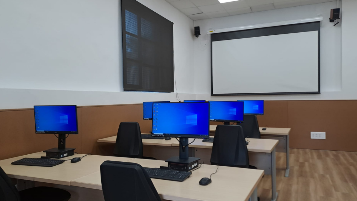 El Ayuntamiento habilita una nueva aula de informática en el Centro Municipal de Formación