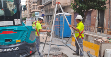 Comienzan las obras de reparación de la conducción de aguas pluviales de la calle Camilo Flammarion