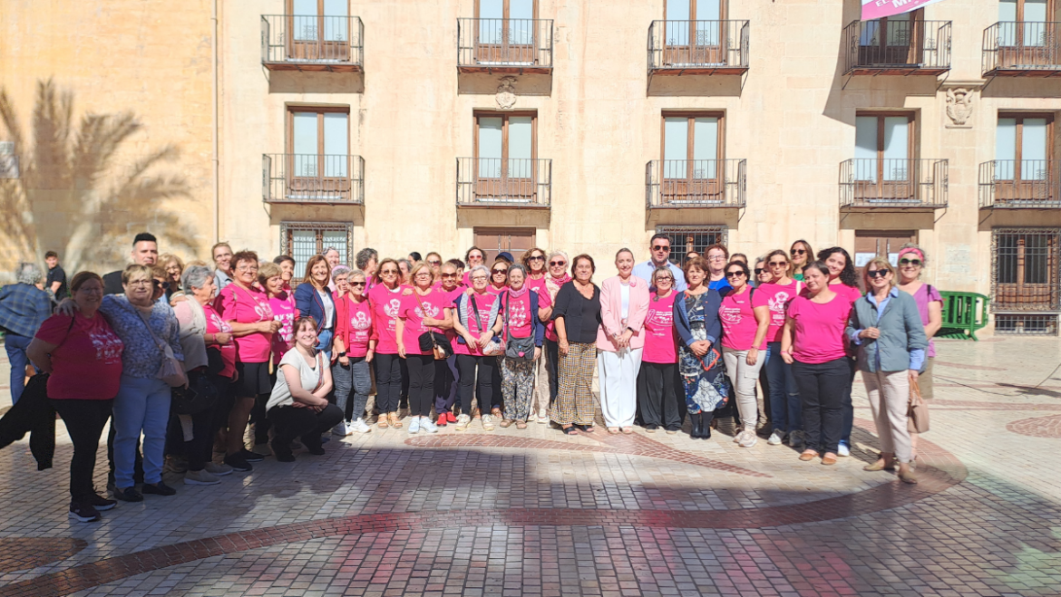 Mujeres afectadas por el cáncer de mama reclaman mejores diagnósticos oncológicos y tratamientos efectivos