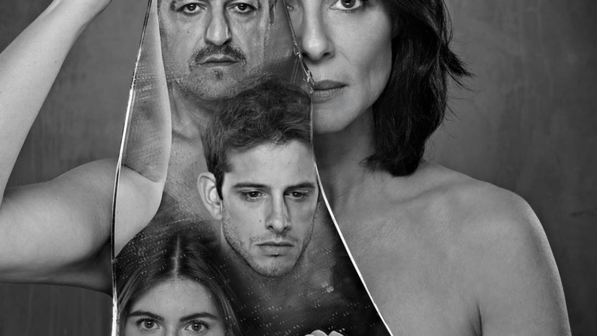 Comienza el Festival Medieval d’Elx con la obra de teatro familiar La vida es un juego en La Sala La Tramoia