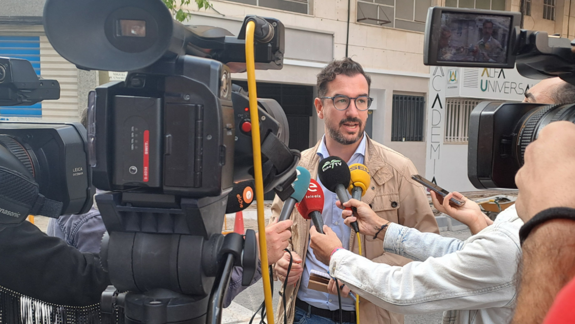 Comienzan las obras de reforma de aceras en el barrio de la Zapatillera