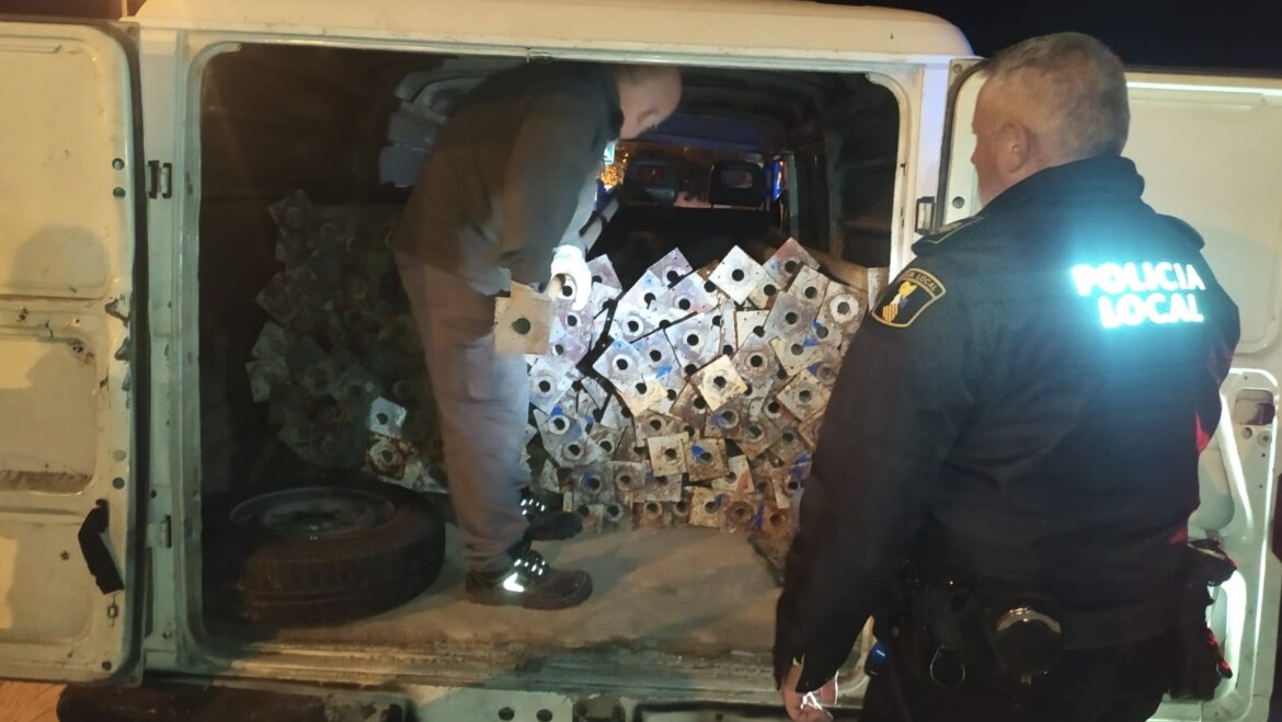 Tres detenidos por robo con fuerza en una nave de Elche