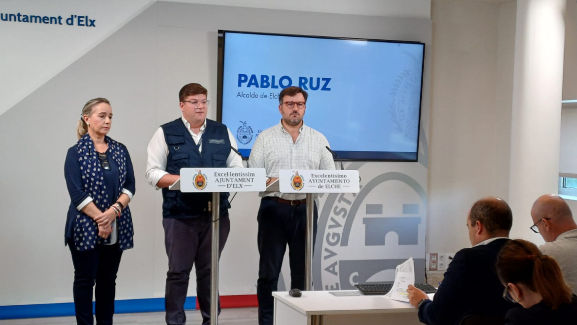 El dispositivo solidario recoge 350 toneladas de productos básicos para los afectados por la DANA