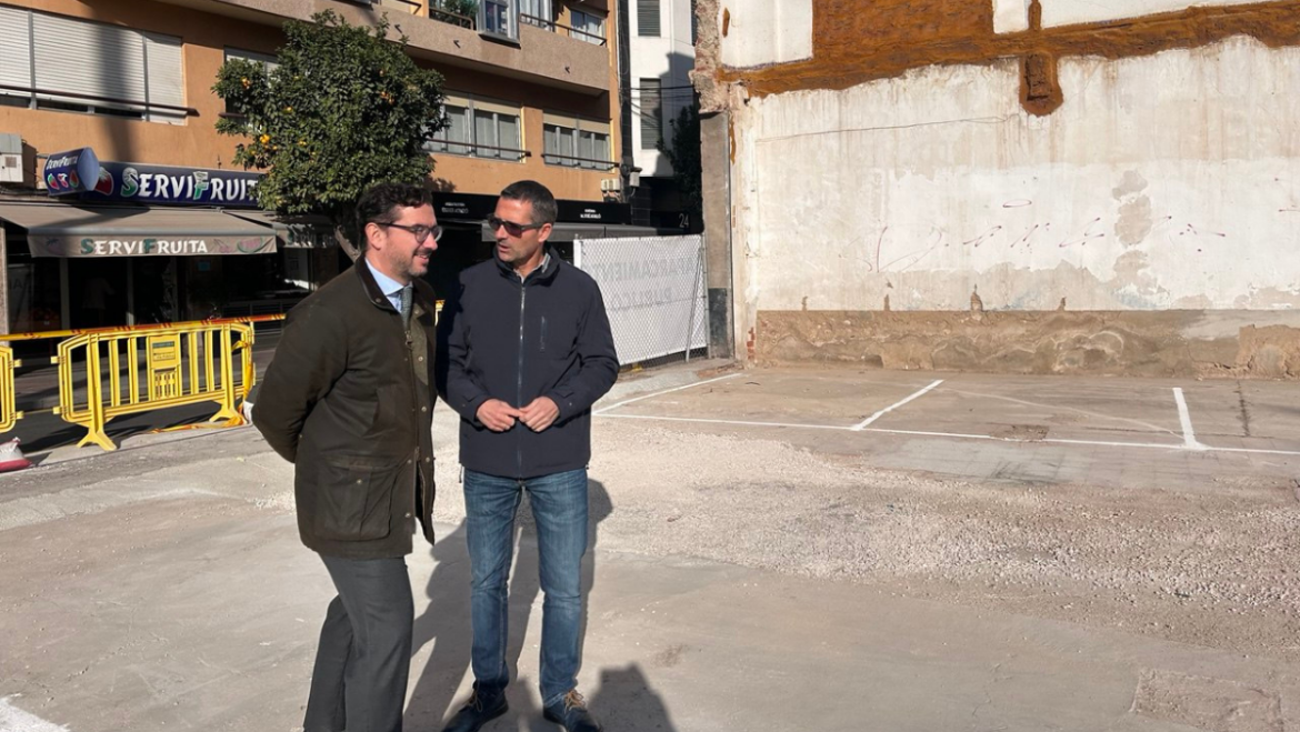 L’Ajuntament habilita un aparcament gratuït en Filet de Fora amb 25 noves places