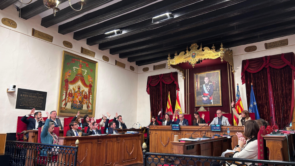El pleno aprueba el presupuesto municipal de 2025, el más social de la historia
