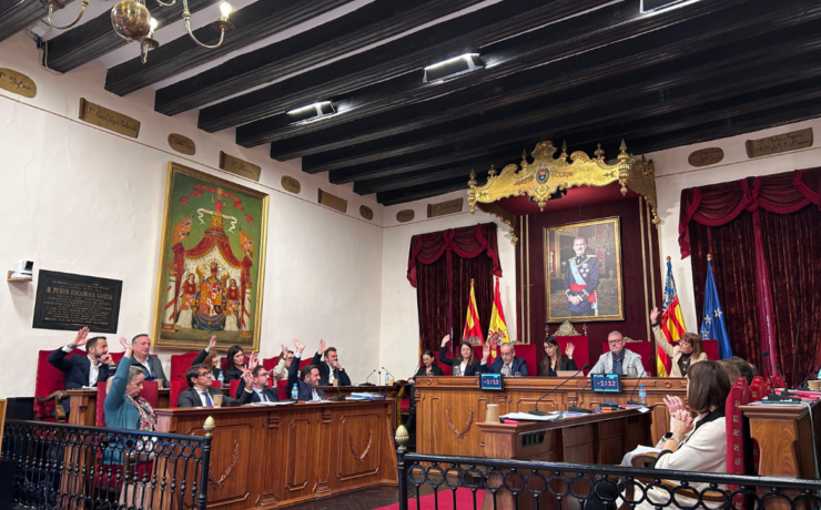 El pleno aprueba el presupuesto municipal de 2025, el más social de la historia