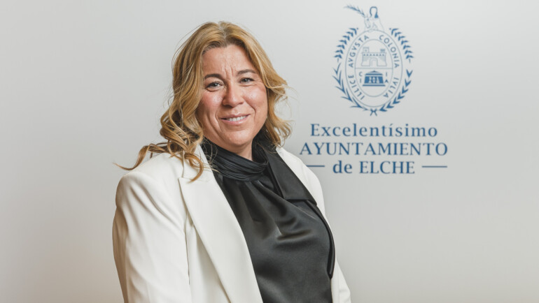 Yasmina María Morales Burruezo