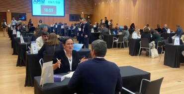 Visitelche se reúne con una quincena de sociedades en el encuentro Mice & Forum
