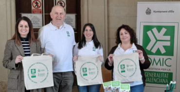 Elche celebra el Día de los Derechos del Consumidor con una mesa informativa de la OMIC