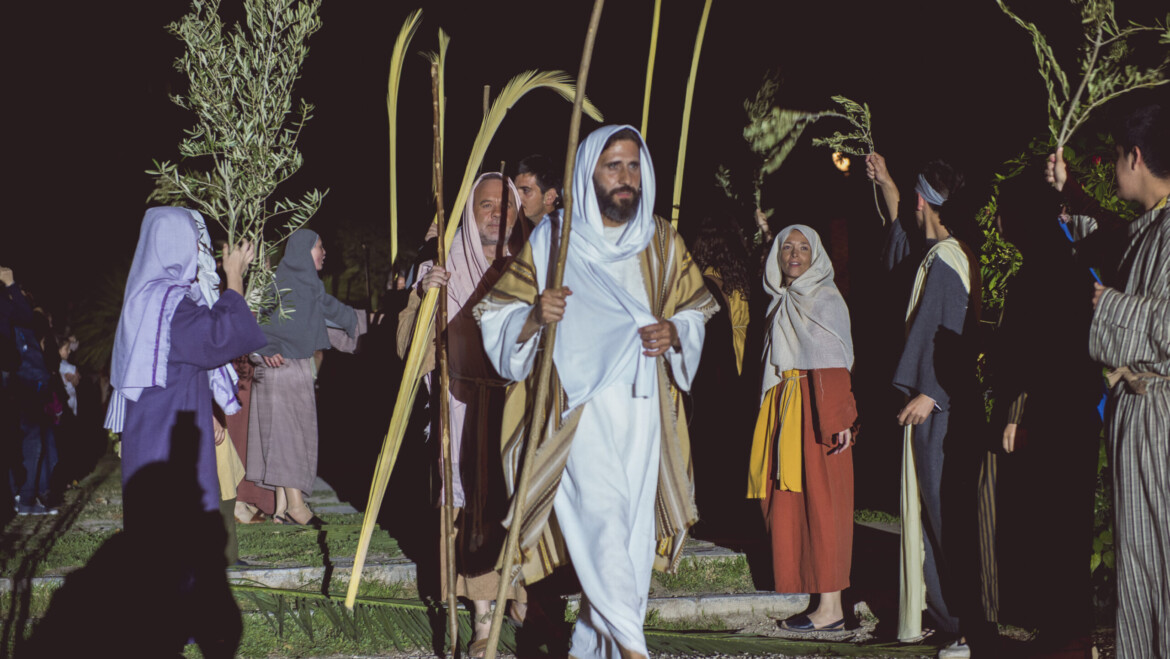 El Grupo Cultural Jerusalem representa La Pasión de Elche el Viernes Santo