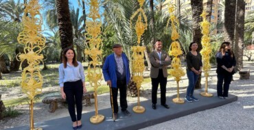 Elche envía las palmas blancas del Domingo de Ramos a los Reyes y al Papa entre otras autoridades