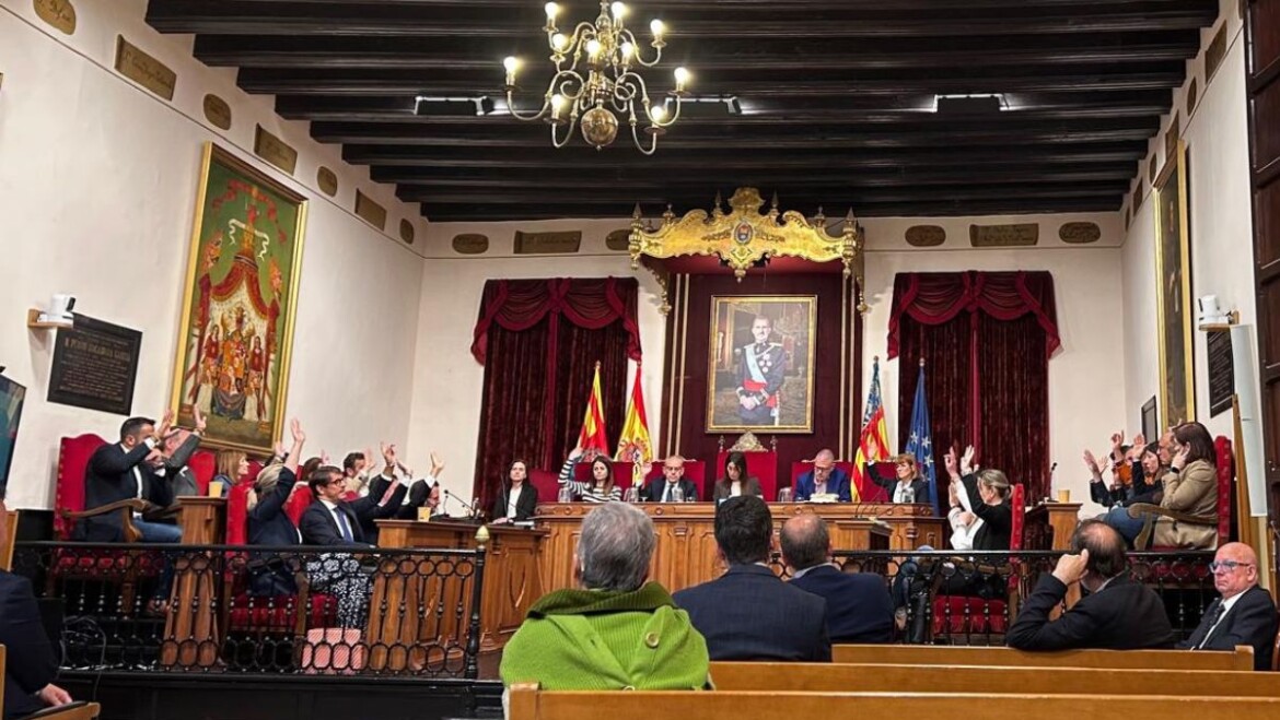 Unanimidad del pleno para pedir unidad a administraciones y grupos políticos en regeneración de S. Antón