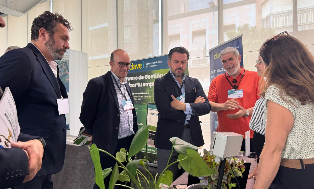 Elche acoge la I Feria Tecnológica del camp d’Elx (3)