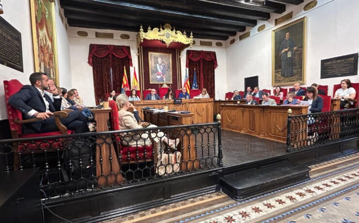 El Pleno aprueba el Plan Económico Financiero para reducir la deuda en 2025