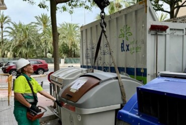 El contenedor marrón llega a todas las pedanías de Elche
