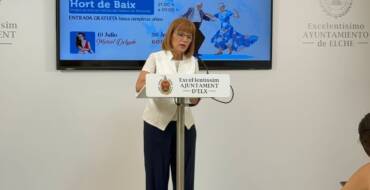 El Hort de Baix acoge los Bailes Especiales de Verano para mayores