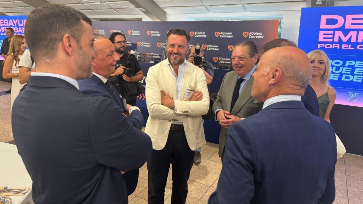 Elche se suma a la reivindicación por la llegada del Corredor Mediterráneo