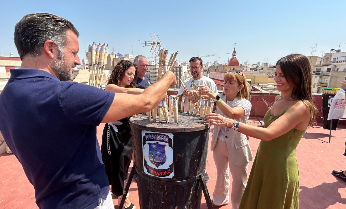 Preparativos Nit de l'Albà 2025 (4)