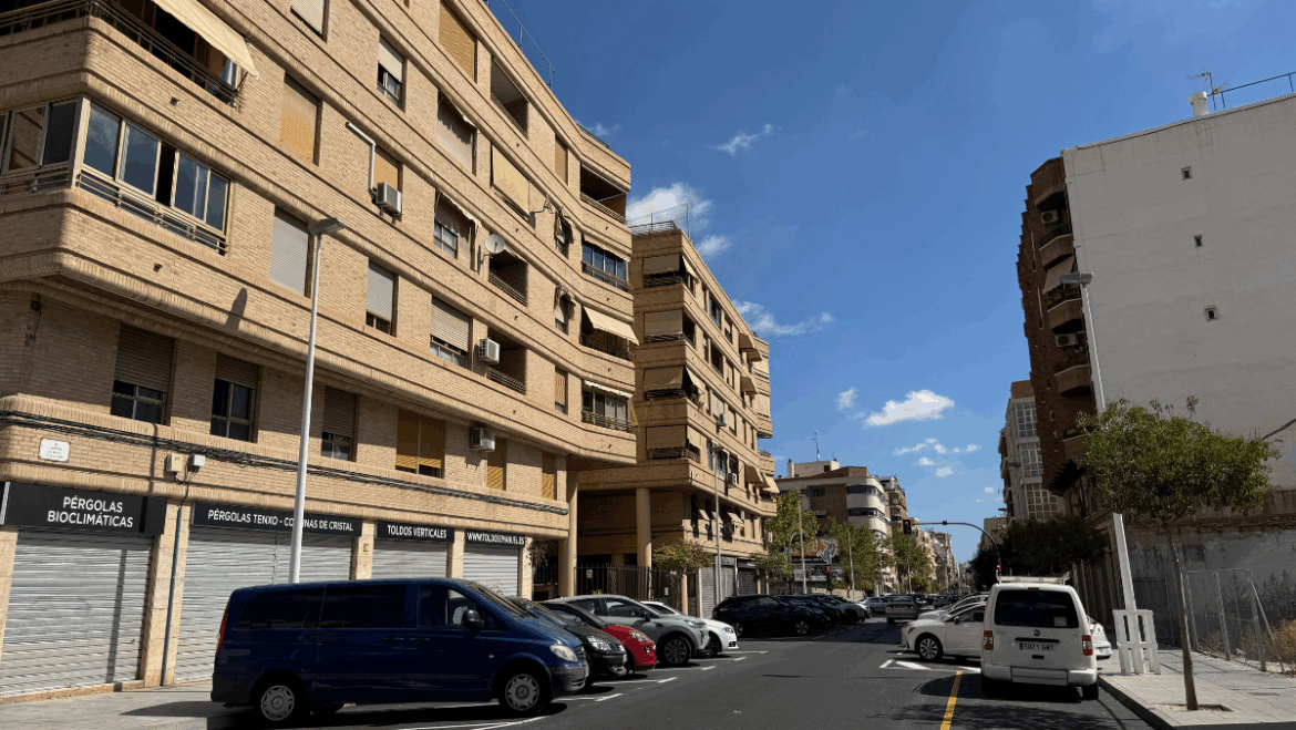 Finaliza la última fase de renovación del alcantarillado de la calle Antonio Machado