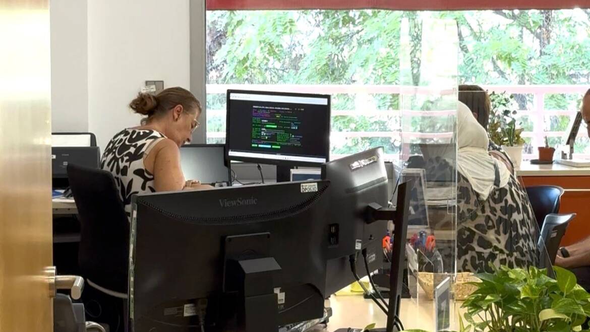 Las OMAC han realizado más de 700 trámites administrativos durante la mañana