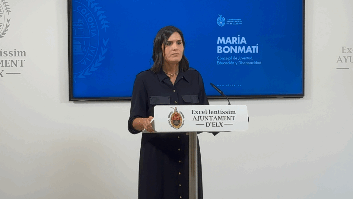 Elche crea una campaña para respetar el uso de plazas de aparcamiento para personas con discapacidad