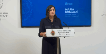 Elche crea una campaña para respetar el uso de plazas de aparcamiento para personas con discapacidad