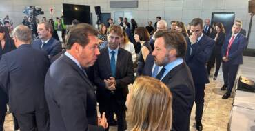 Elx exigix al Govern d’Espanya la connexió ferroviària amb l’aeroport