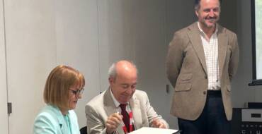 Arranca en Elche el programa de acompañamiento a mayores para combatir la soledad no deseada