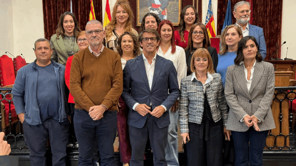 Un total de 11 funcionarios toman posesión de su cargo en el Ayuntamiento