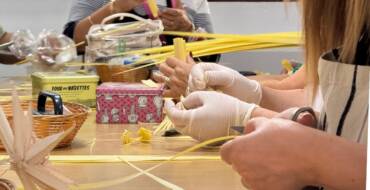 Comencen els tallers de Palma Blanca al Museu del Palmerar