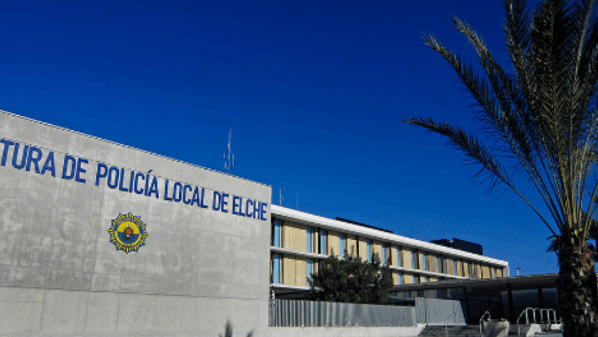 La Policía Local evita un robo con violencia en Elche gracias a la colaboración ciudadana
