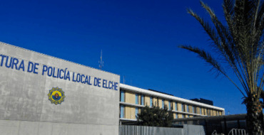 La Policía Local evita un robo con violencia en Elche gracias a la colaboración ciudadana