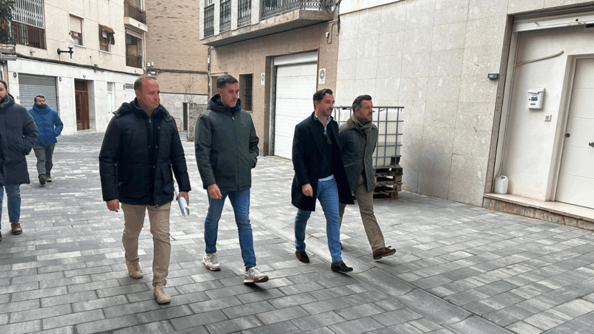 El Ayuntamiento ultima las obras de renovación de calles en el entorno del Raval de Santa Teresa