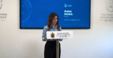 El Ayuntamiento acuerda el nombramiento de Reme Sanz Tendero como hija adoptiva de Elche