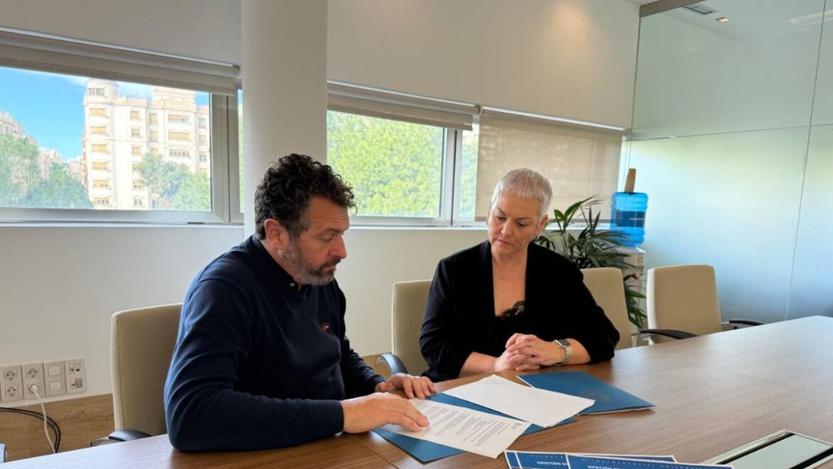 Conveni amb la UA per a realitzar cursos de formació a clubs esportius d’Elx