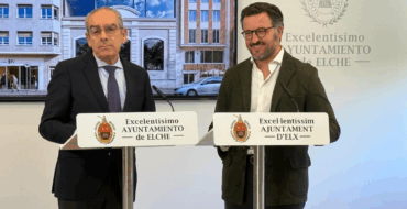 Las obras para alinear la fachada del edificio Riesgos el Progreso comenzarán este verano